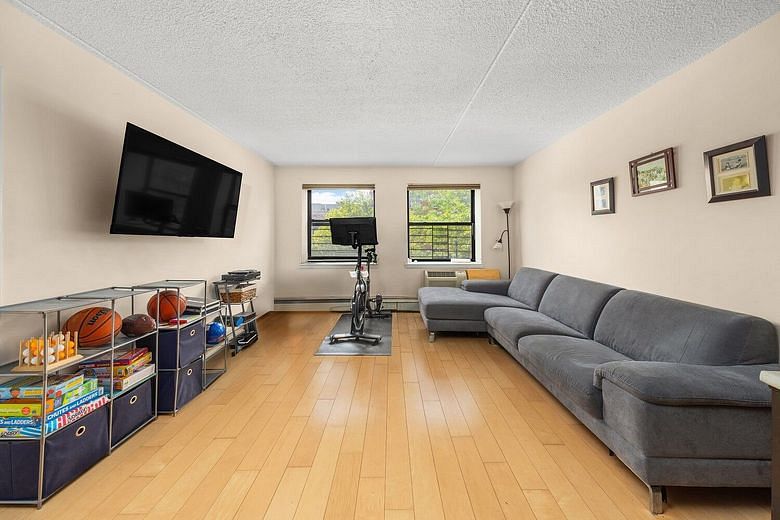 130 Lenox Avenue #218