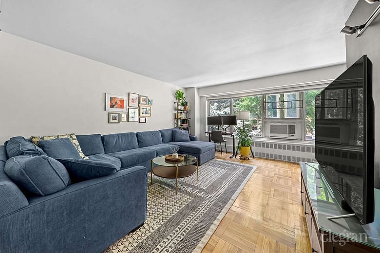 130 Saint Edwards Street #2C