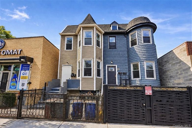 130 W 165th Street