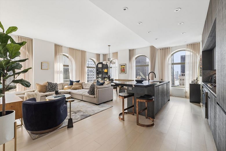 130 William Street #37E