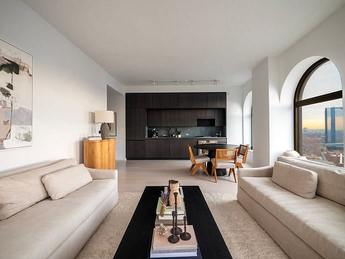 130 William Street #38D