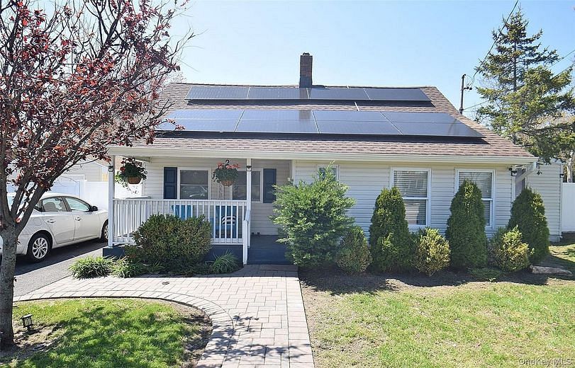 130 Winganhauppauge Road