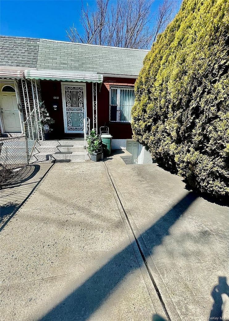 13022 Springfield Boulevard