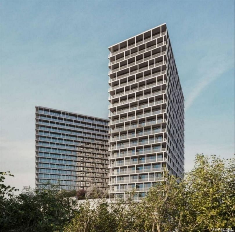 Image 1 of 28 for 131-02A 40 Road #20K in Queens, Flushing, NY, 11354