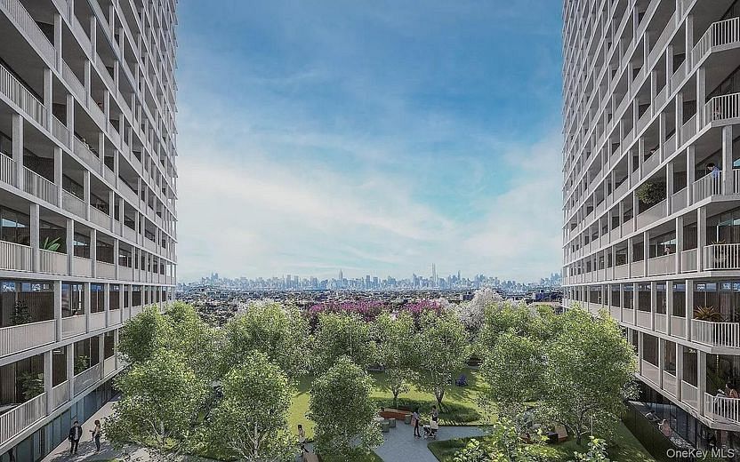 131-02B 40th Road #9O