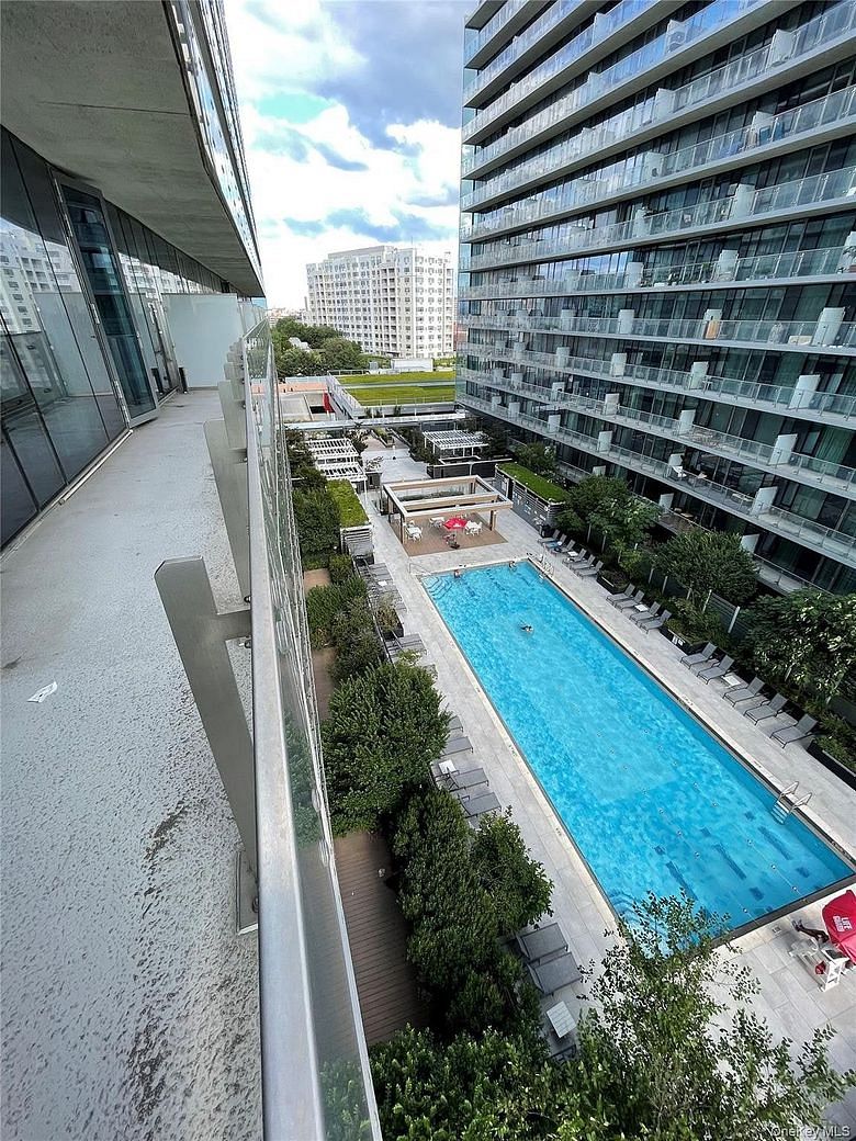 131-05 40th Road #15M