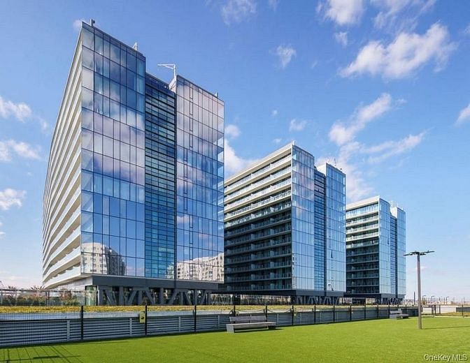 131-05 40th Road #PH1D