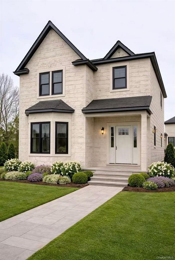 131 A Searingtown Road