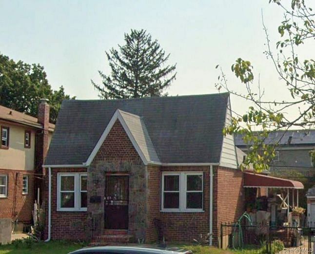 13107 Francis Lewis Boulevard