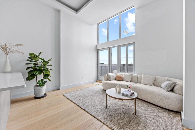13119 Fowler Avenue #8B