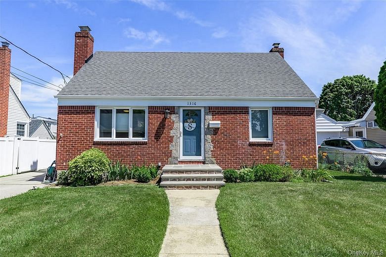 1316 Telegram Avenue