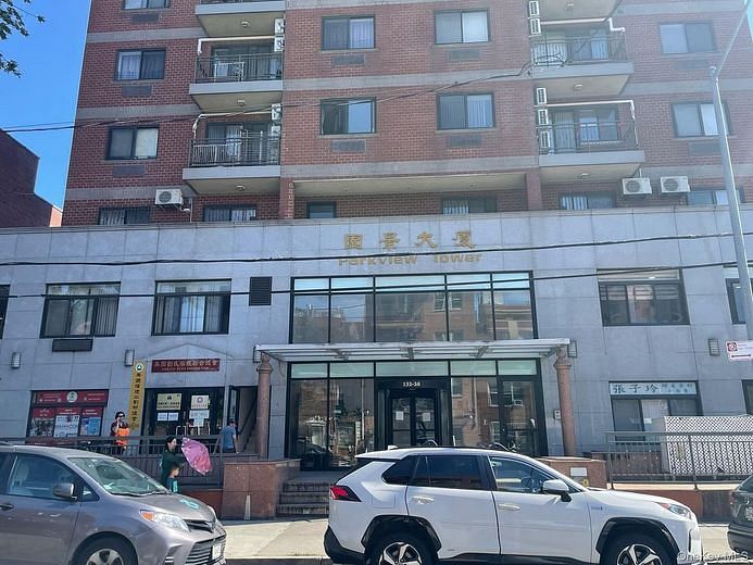 132-26 Avery Avenue #1D