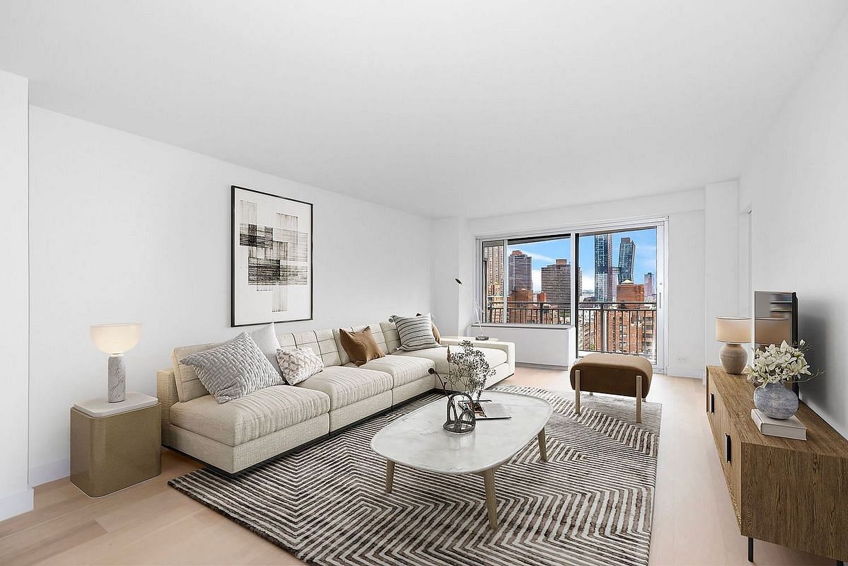 Image 1 of 13 for 132 East 35th Street #16E in Manhattan, NY, 10016