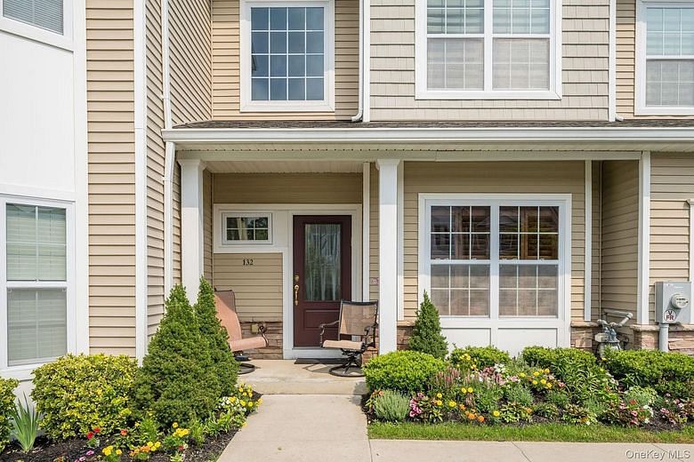 132 Halley Drive
