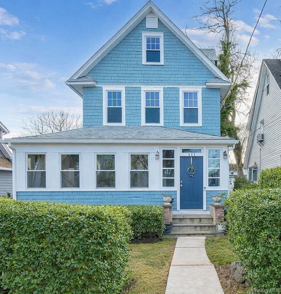 132 Mayflower Avenue