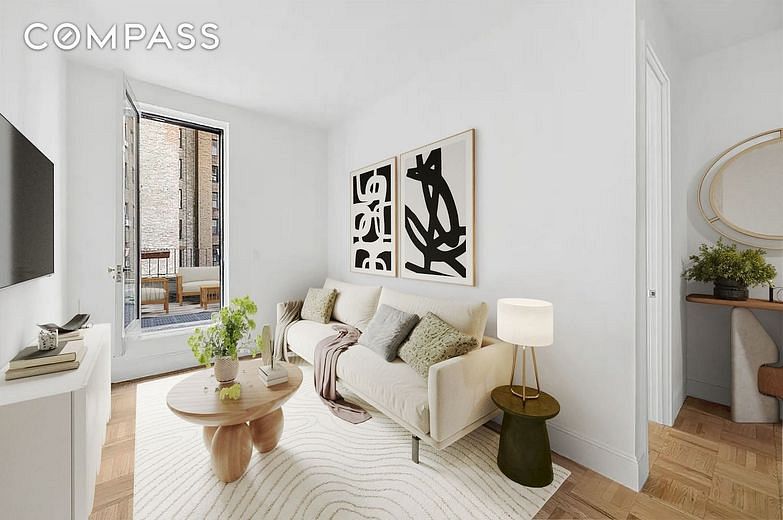 132 West 80th Street #4R