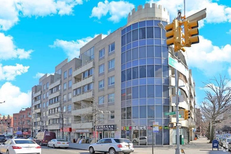 13203 Sanford Avenue #6I