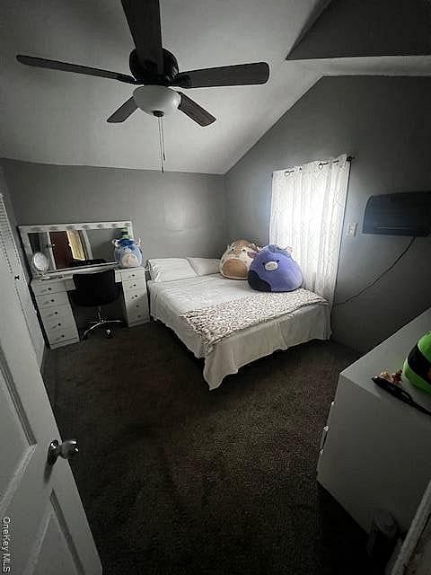 1323 Harding Park