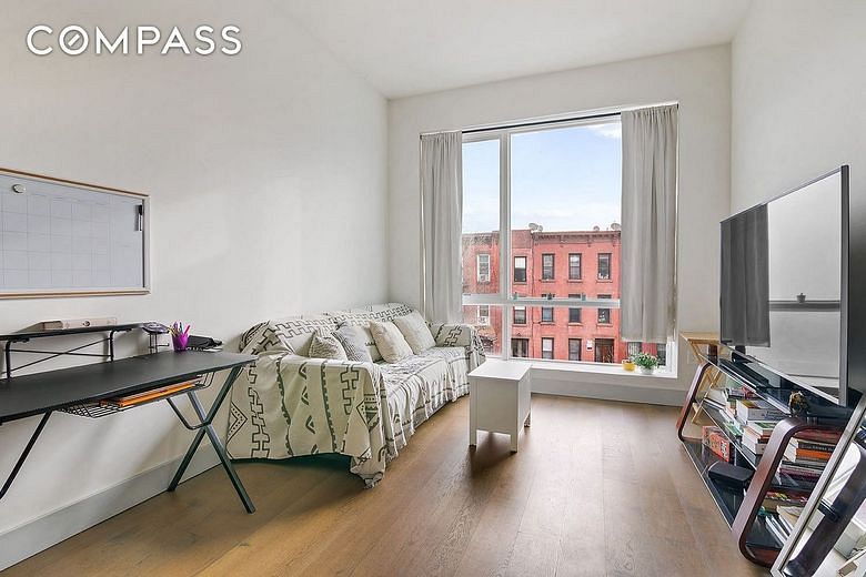 1325 Herkimer Street #320