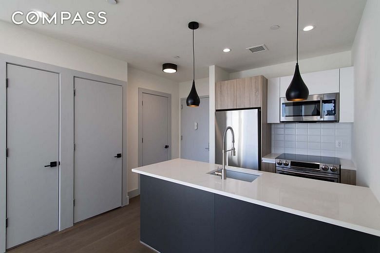 1325 Herkimer Street #401