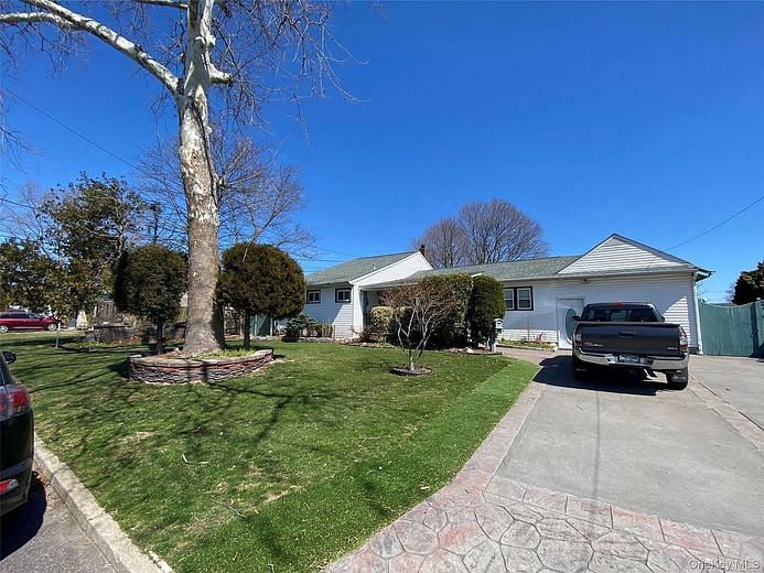 1327 Brooklyn Boulevard