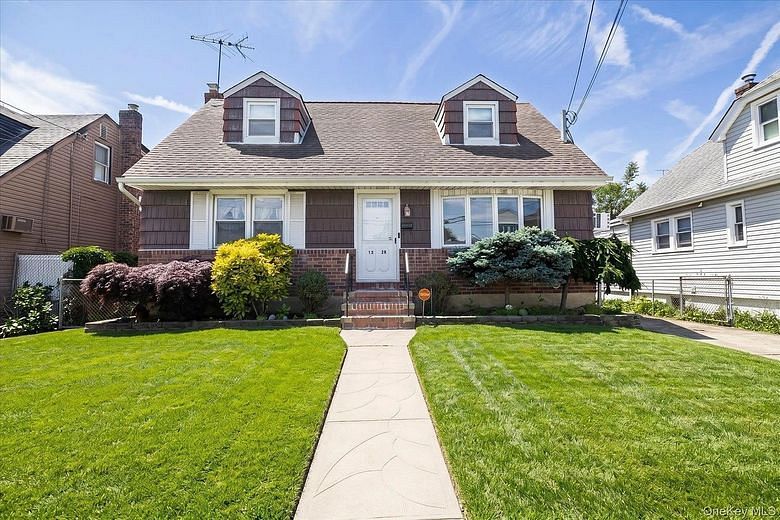 1329 Globe Avenue