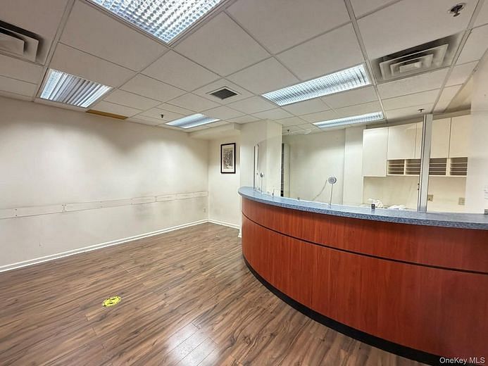 133-47 Sanford Avenue #1H