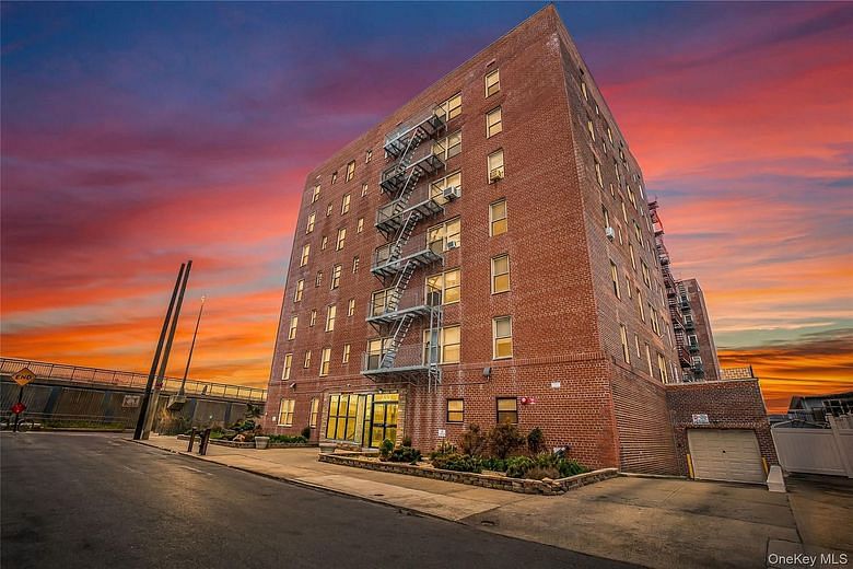 133 Beach 120th Street #3A