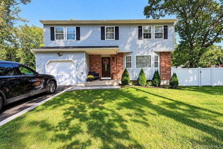 133 N Titmus Drive