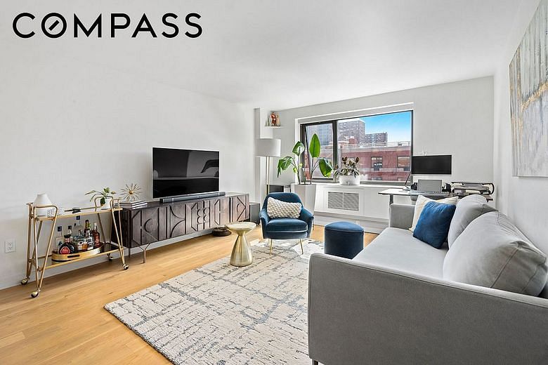 1330 Fifth Avenue #6H