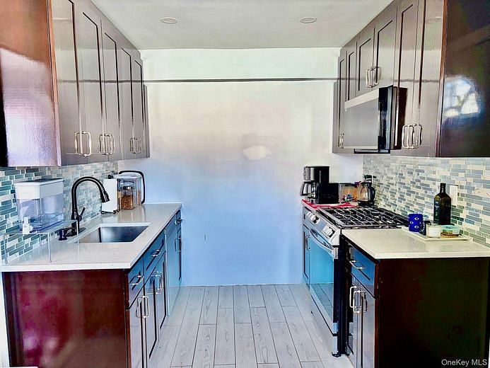 13314 Hawtree Creek Road