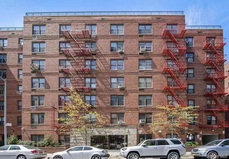 13317 Sanford Avenue #2J