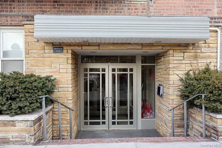 1332 Metropolitan Avenue #5G