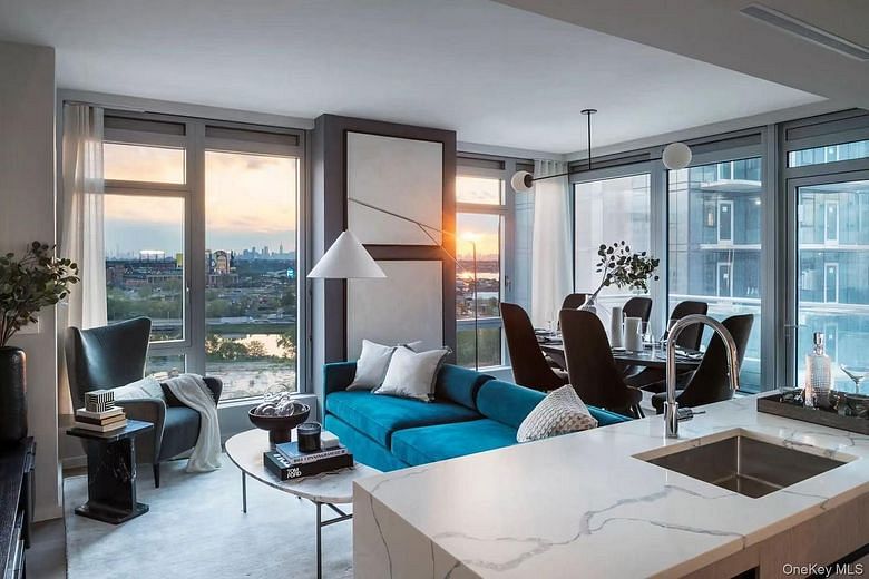 13327 39th Avenue #8