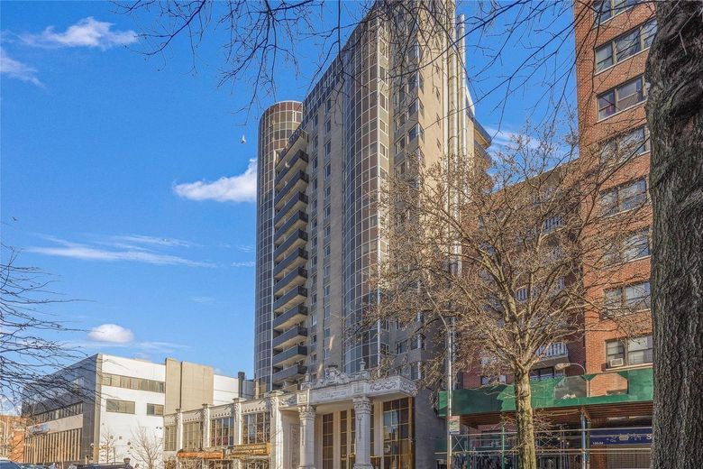 13338 Sanford Avenue #10D