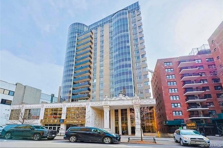 13338 Sanford Avenue #11E