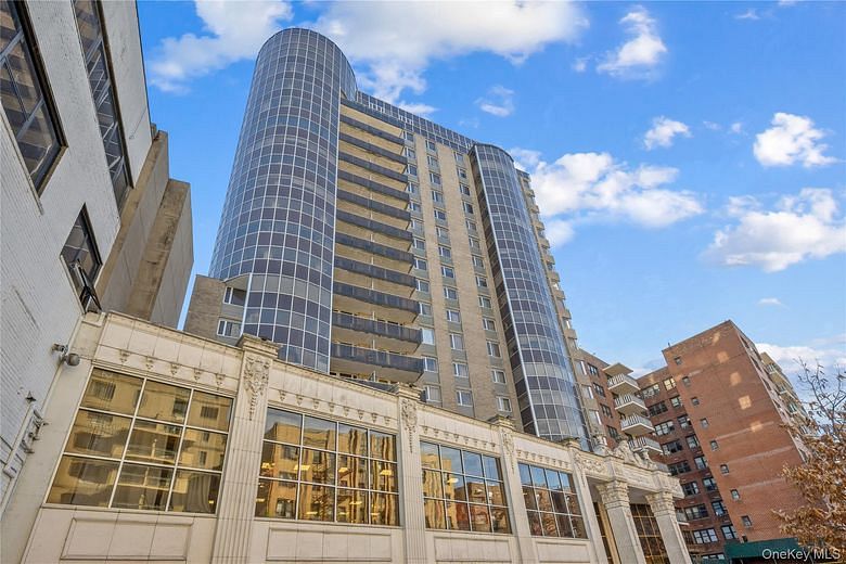 13338 Sanford Avenue #6C