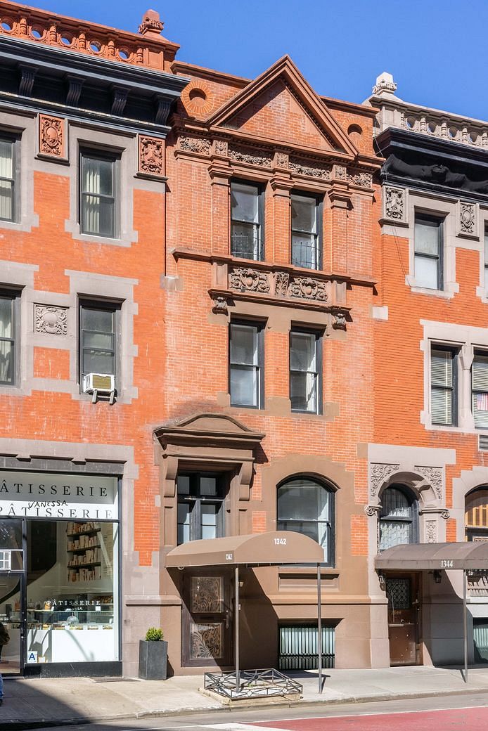 1342 Lexington Avenue