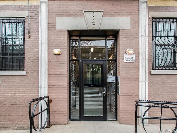 1347 Bristow Street #4B