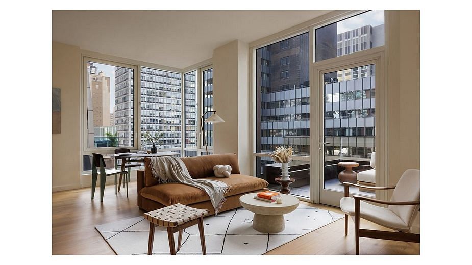 135 East 47th Street #20C