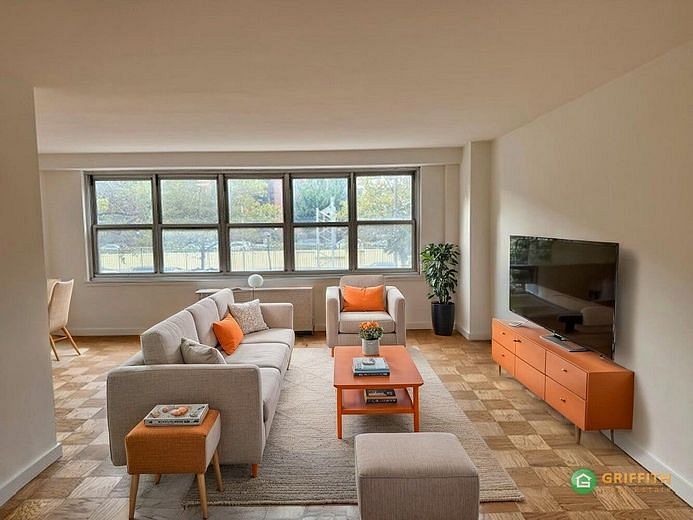 135 Ocean parkway #2G