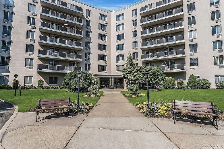 135 Post Avenue #5-L