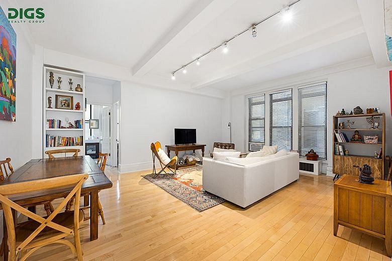 135 West 79th Street #1D