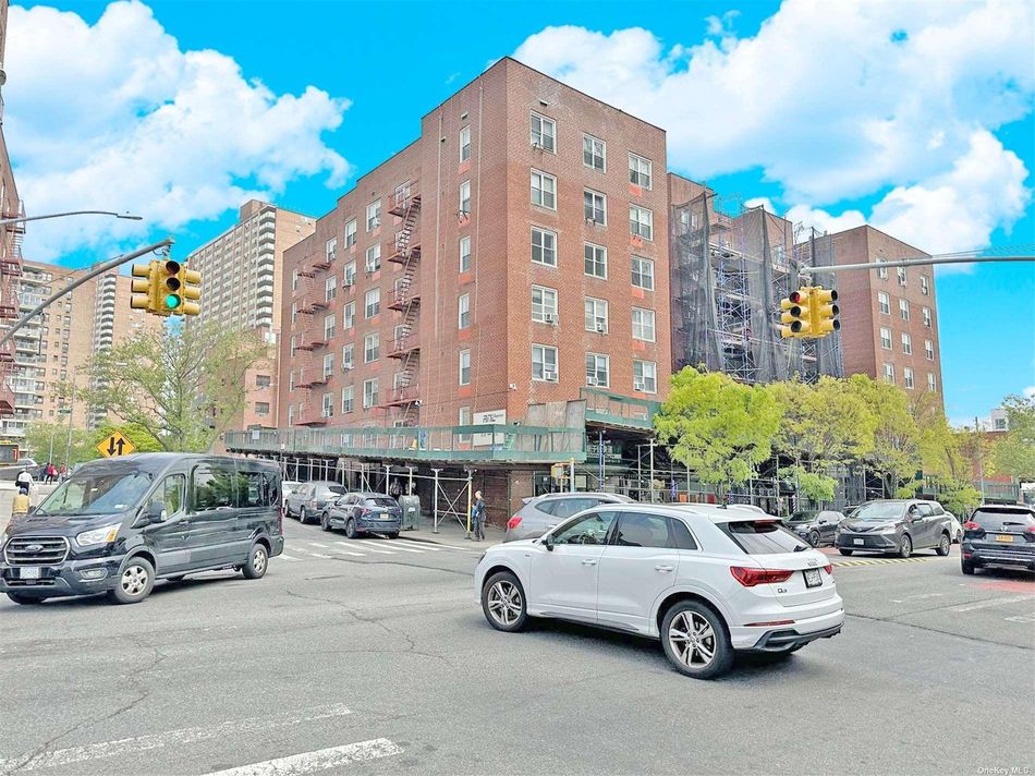 Image 1 of 15 for 136-04 Cherry Ave Avenue #6D in Queens, Flushing, NY, 11355