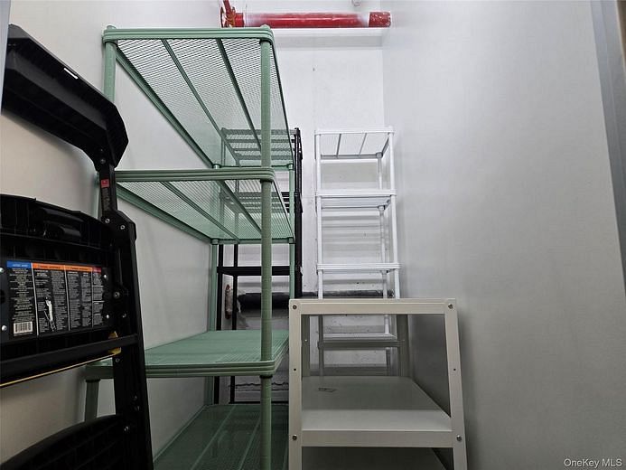 136-18 Maple Avenue #5E