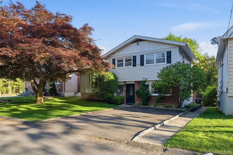 136 Condit Street