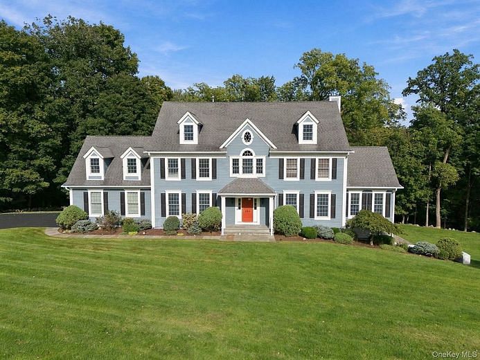 136 Dorchester Drive
