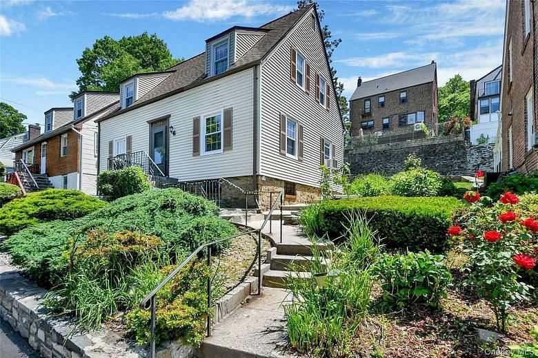 136 Midland Avenue