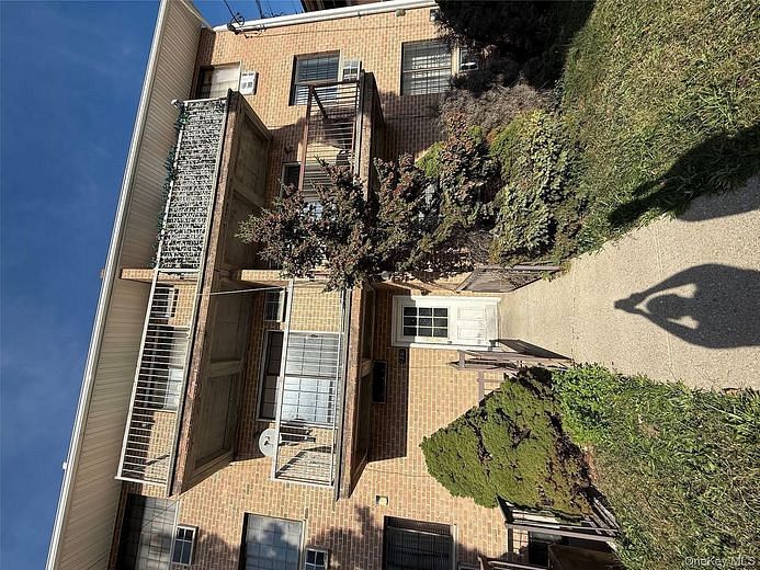 1361 E 91st Street #503B