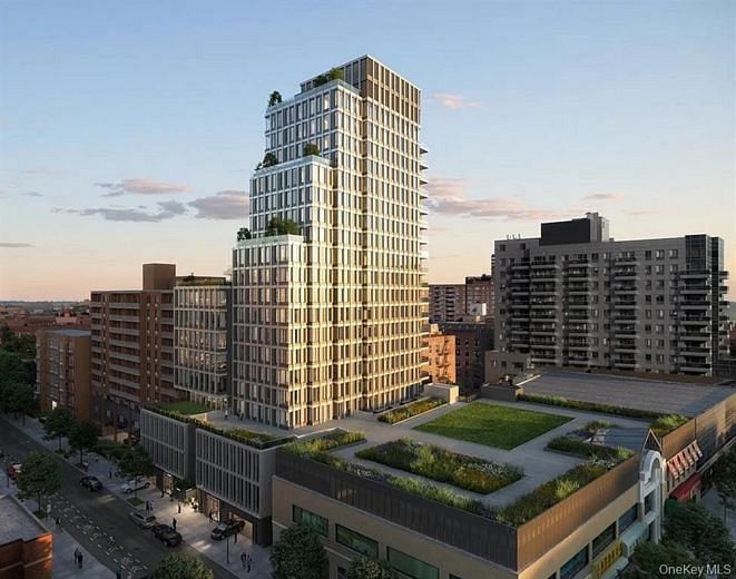 13618 Maple Avenue #11G